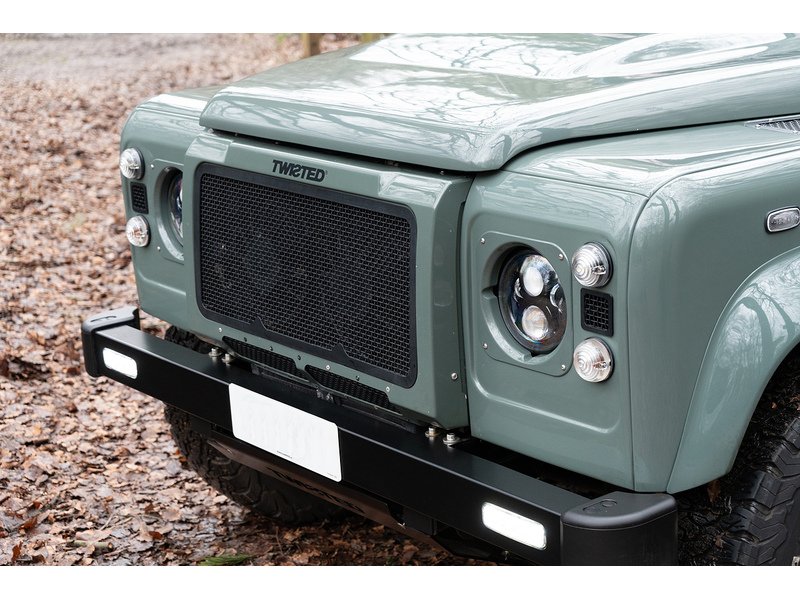 Used Land Rover Defender 90 for sale - 77663410: Photo 12