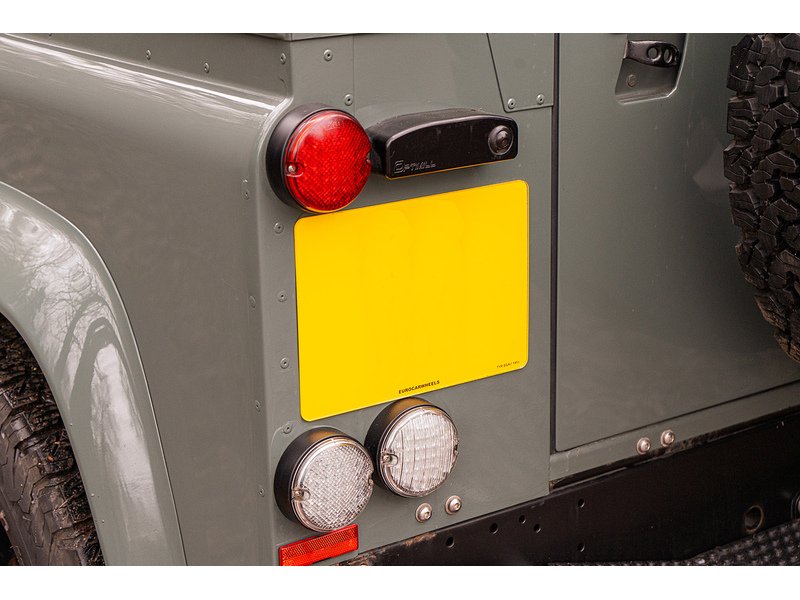 Used Land Rover Defender 90 for sale - 77663410: Photo 36