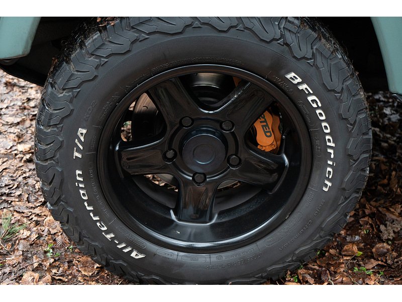 Used Land Rover Defender 90 for sale - 77663410: Photo 9