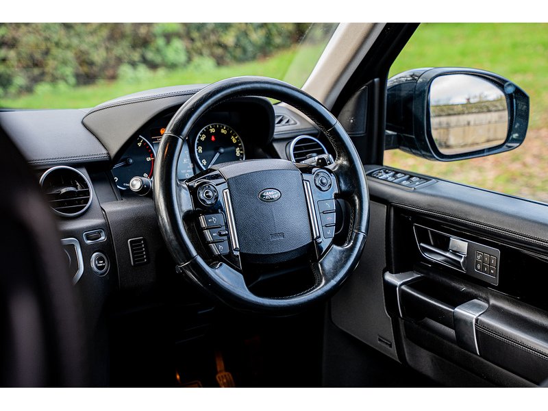 Used Land Rover Discovery 2016 for sale - 76665861: Photo 11