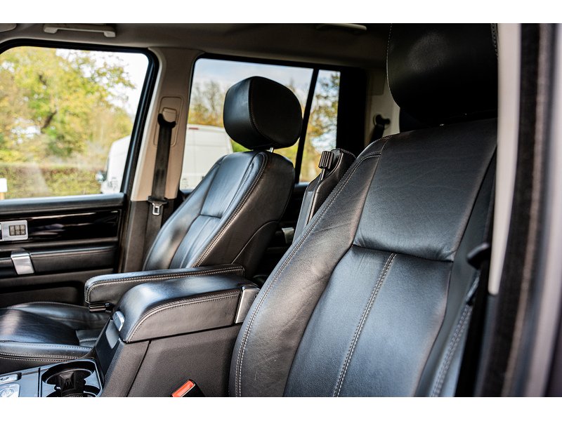 Used Land Rover Discovery 2016 for sale - 76665861: Photo 12