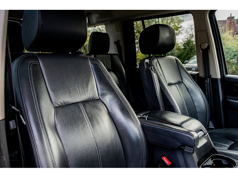 Used Land Rover Discovery 2016 for sale - 76665861: Photo 32