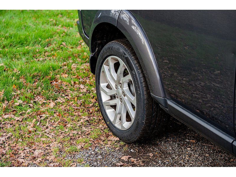 Used Land Rover Discovery 2016 for sale - 76665861: Photo 40