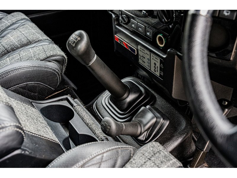 Used Land Rover Defender 2014 for sale - 77643302: Photo 23