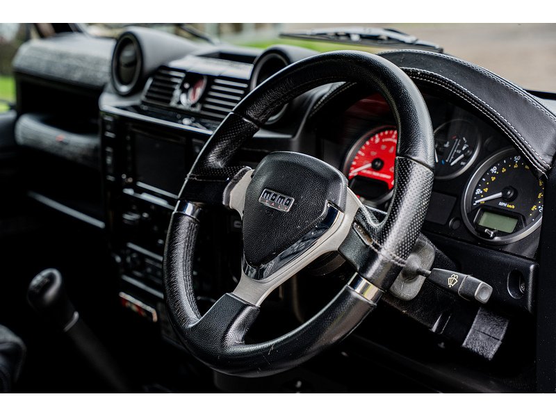 Used Land Rover Defender 2014 for sale - 77643302: Photo 24