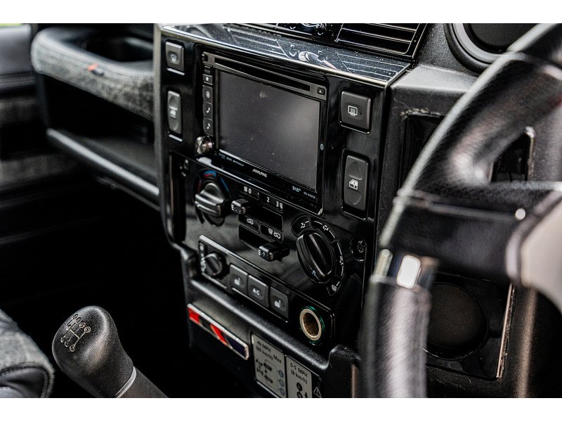 Used Land Rover Defender 2014 for sale - 77643302: Photo 36