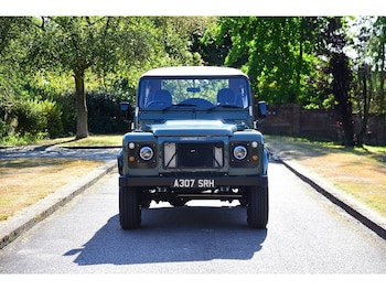 Used Land Rover Defender 90 1984 for sale - 79435694: Photo