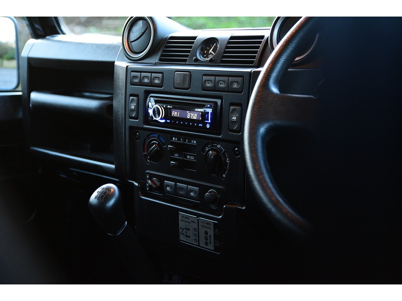 Used Land Rover Defender 2012 for sale - 77298337: Photo 24