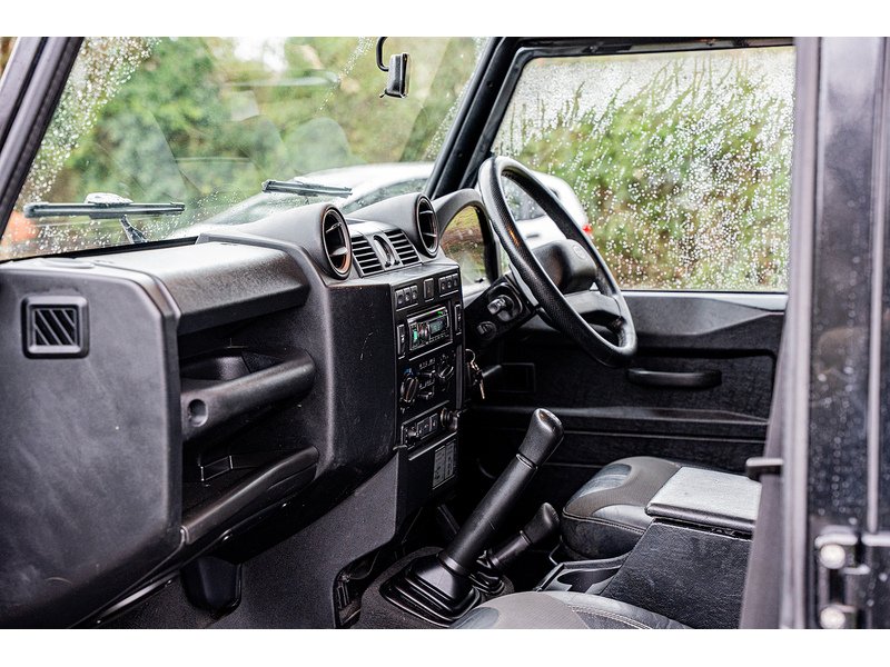 Used Land Rover Defender 2014 for sale - 77180729: Photo 26