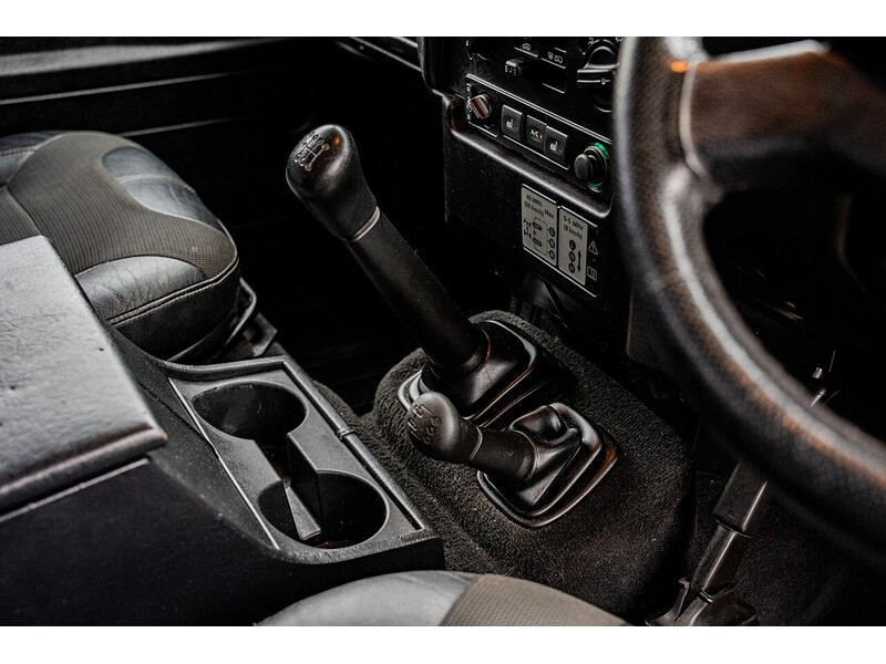 Used Land Rover Defender 2014 for sale - 77180729: Photo 29