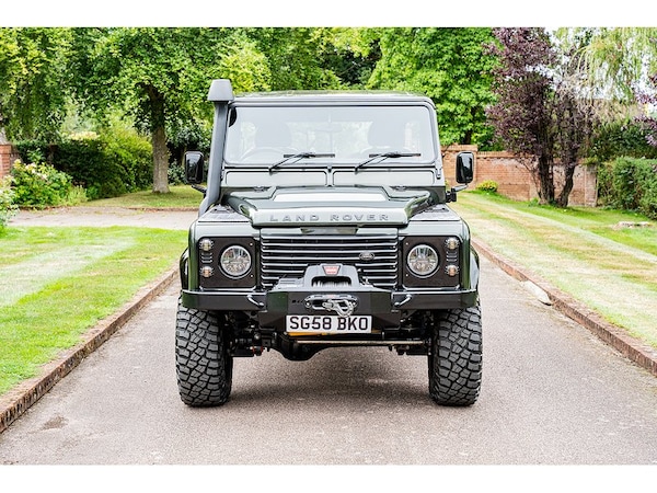 Used Land Rover Defender 110 2008 for sale - 75528535: Photo 25