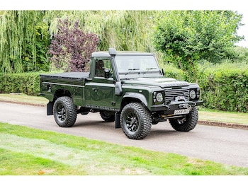 Used Land Rover Defender 110 2008 for sale - 75528535: Photo