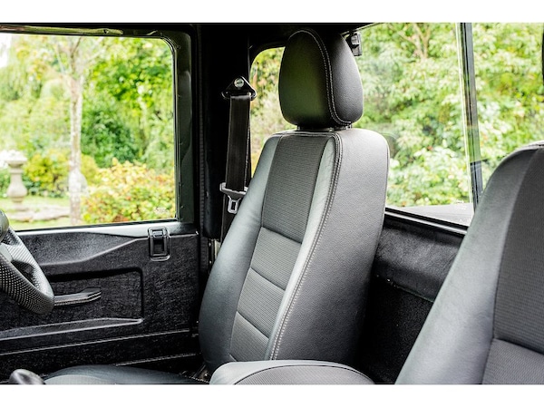 Used Land Rover Defender 110 2008 for sale - 75528535: Photo 40