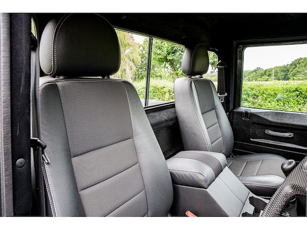 Used Land Rover Defender 110 2008 for sale - 75528535: Photo 49