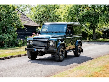 Used Land Rover Defender 90 2016 for sale - 75639255: Photo