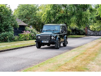 Used Land Rover Defender 90 2016 for sale - 75639255: Photo