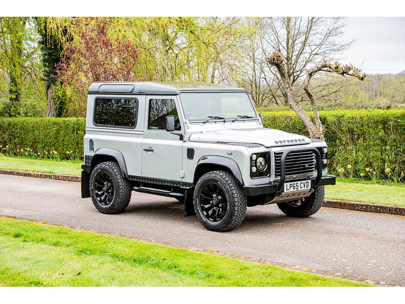Used Land Rover Defender 2015 for sale - 78163240: Photo 2