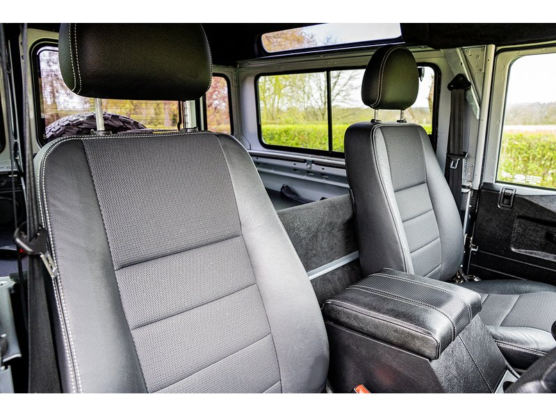 Used Land Rover Defender 2015 for sale - 78163240: Photo 32