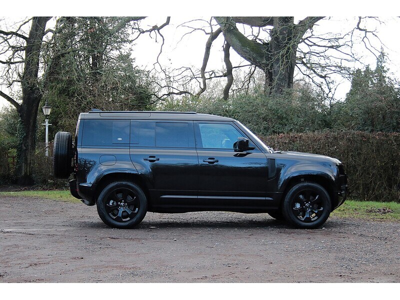Used Land Rover Defender 110 for sale - 77365317: Photo 12