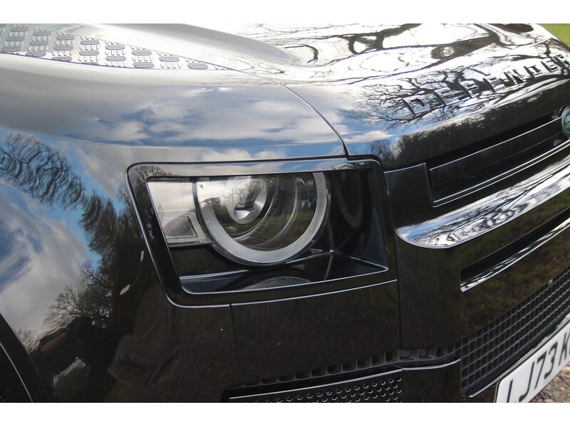 Used Land Rover Defender 110 for sale - 77365317: Photo 29