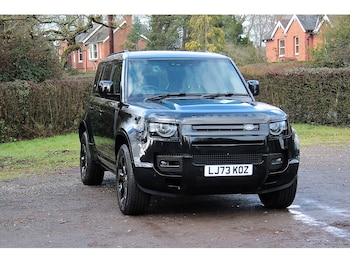 Used Land Rover Defender 110 2023 for sale - 77365317: Photo