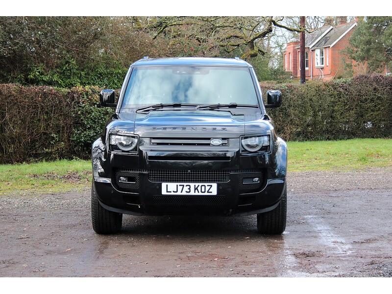 Used Land Rover Defender 110 for sale - 77365317: Photo 4