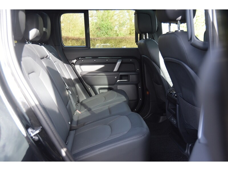 Used Land Rover Defender 110 for sale - 77365317: Photo 52