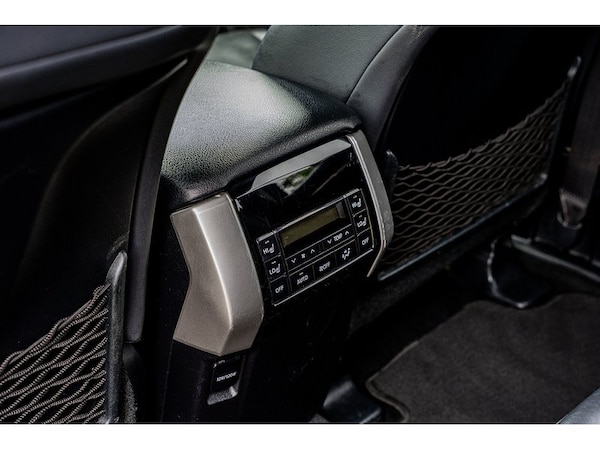 Used Toyota Landcruiser 2018 for sale - 75582308: Photo 29