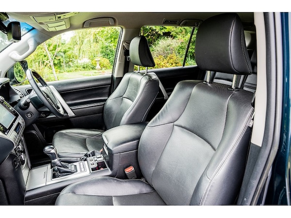 Used Toyota Landcruiser 2018 for sale - 75582308: Photo 31