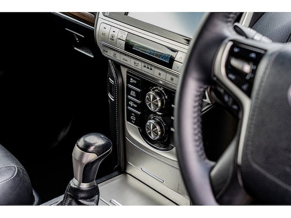 Used Toyota Landcruiser 2018 for sale - 75582308: Photo 41