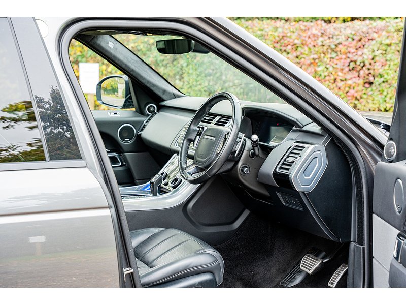 Used Land Rover Range Rover Sport 2018 for sale - 76516125: Photo 13