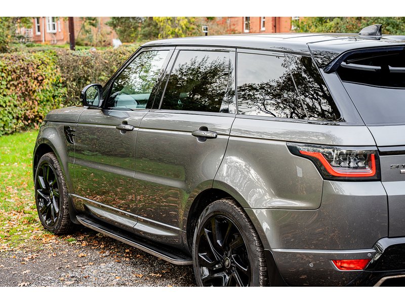 Used Land Rover Range Rover Sport 2018 for sale - 76516125: Photo 16