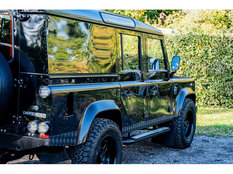 Used Land Rover Defender 110 2013 for sale - 76219745: Photo 13