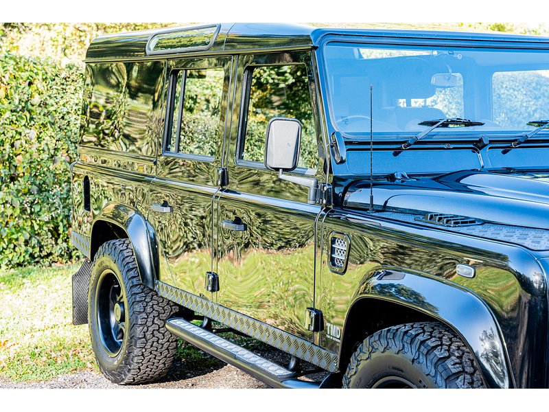 Used Land Rover Defender 110 2013 for sale - 76219745: Photo 19