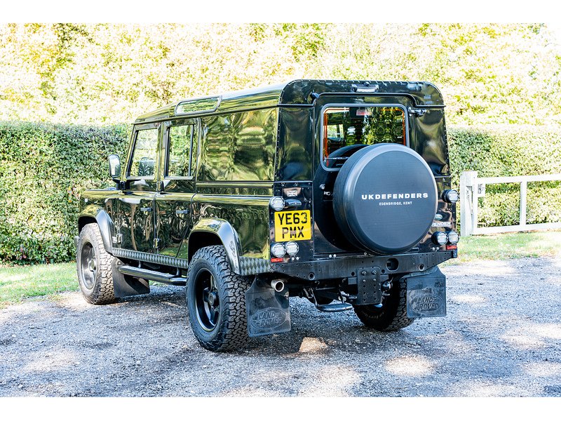 Used Land Rover Defender 110 2013 for sale - 76219745: Photo 30