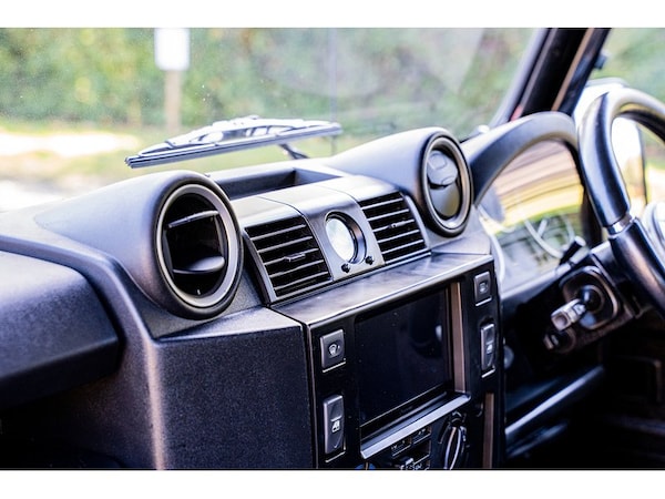 Used Land Rover Defender 2013 for sale - 76219745: Photo 37
