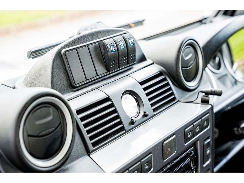 Used Land Rover Defender 2012 for sale - 78078926: Photo 18