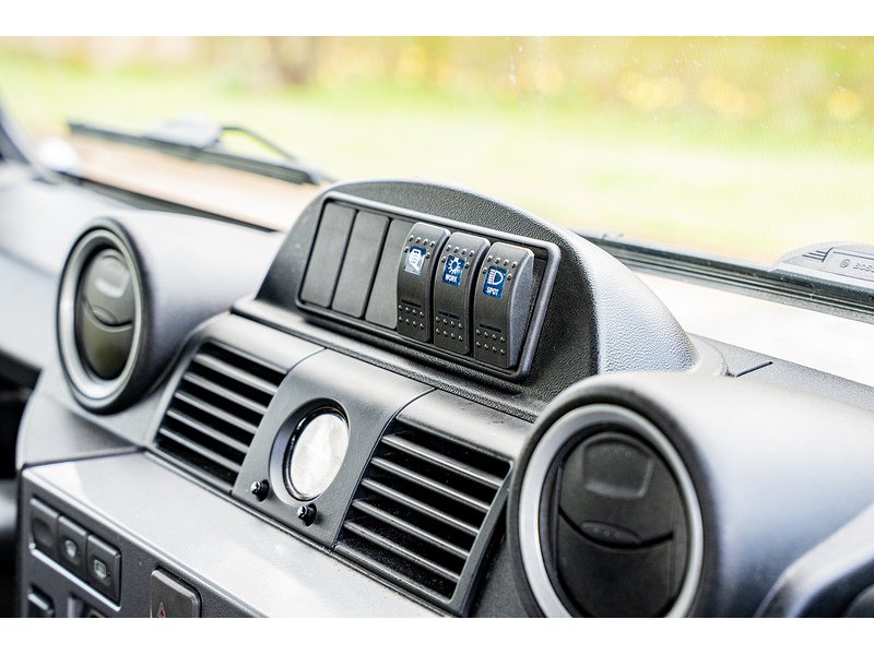 Used Land Rover Defender 2012 for sale - 78078926: Photo 30