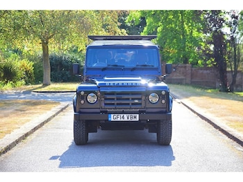 Used Land Rover Defender 110 2014 for sale - 79423186: Photo