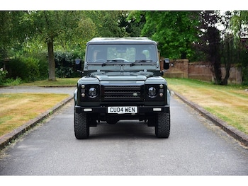 Used Land Rover Defender 90 2004 for sale - 79435691: Photo