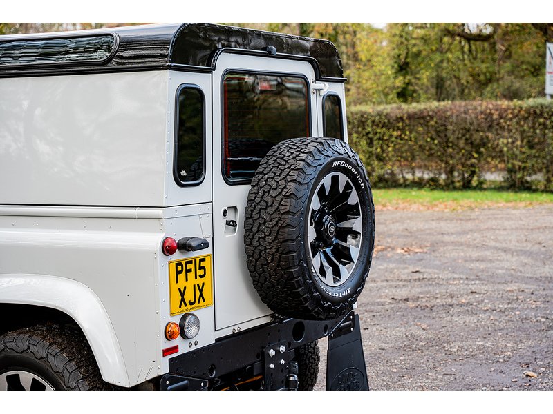 Used Land Rover Defender 2015 for sale - 76665877: Photo 15