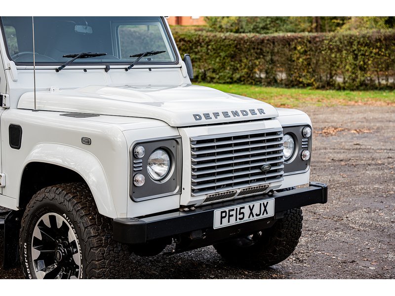 Used Land Rover Defender 2015 for sale - 76665877: Photo 31