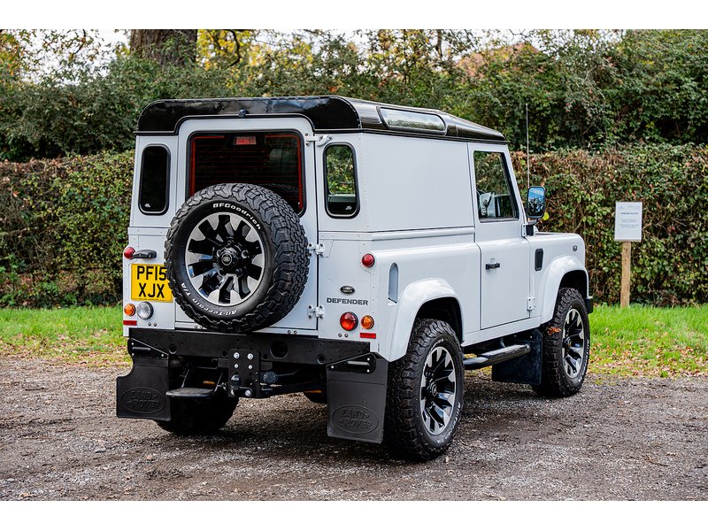 Used Land Rover Defender 2015 for sale - 76665877: Photo 6