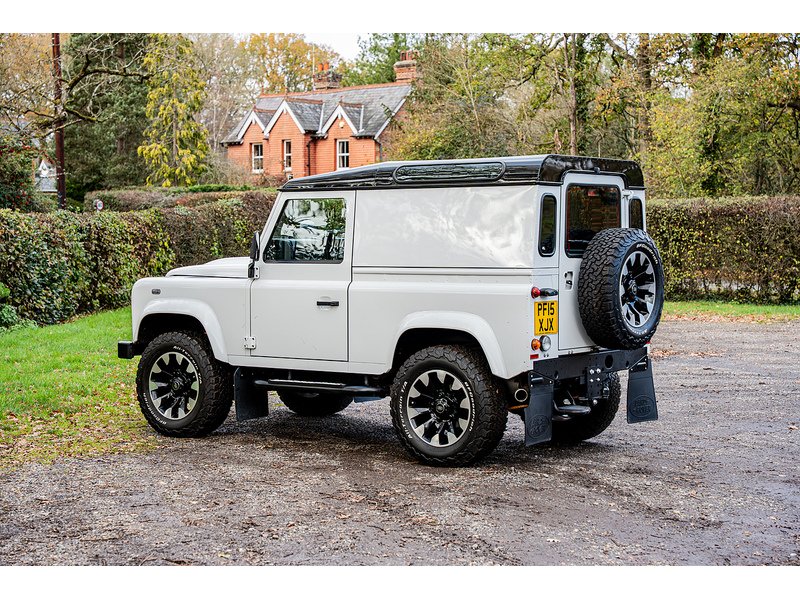 Used Land Rover Defender 2015 for sale - 76665877: Photo 9