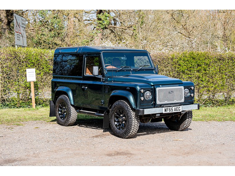 Used Land Rover Defender 2015 for sale - 77996677: Photo 2