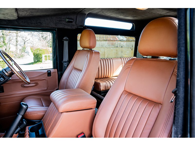 Used Land Rover Defender 2015 for sale - 77996677: Photo 23