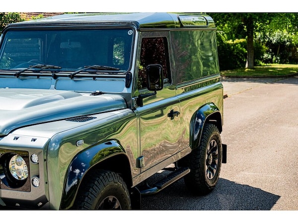 Used Land Rover Defender 90 2015 for sale - 75096029: Photo 18