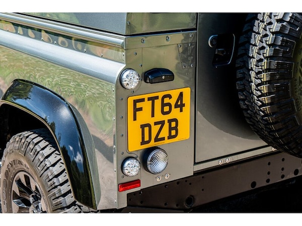 Used Land Rover Defender 90 2015 for sale - 75096029: Photo 21