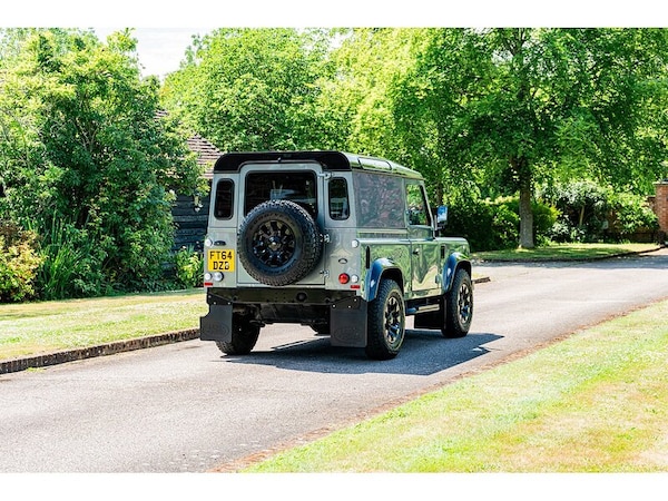Used Land Rover Defender 90 2015 for sale - 75096029: Photo 9