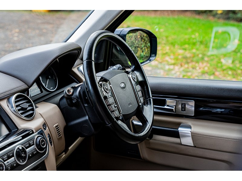 Used Land Rover Discovery 2016 for sale - 76520831: Photo 11